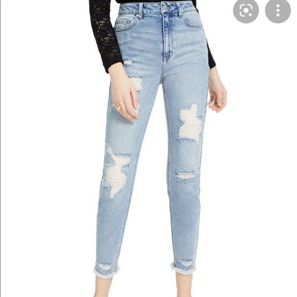 Tinseltown Juniors' Distressed Mom Jeans Sz-3 - Picture 2 of 9